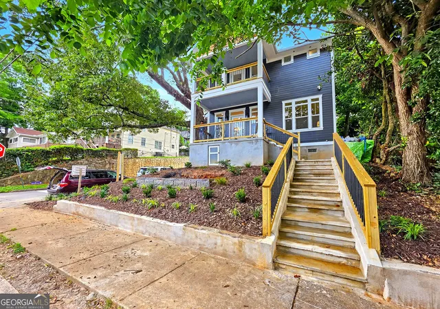 2nd image of 113 Vanira Ave Se, Atlanta, GA 30315 | MLS# 10759491