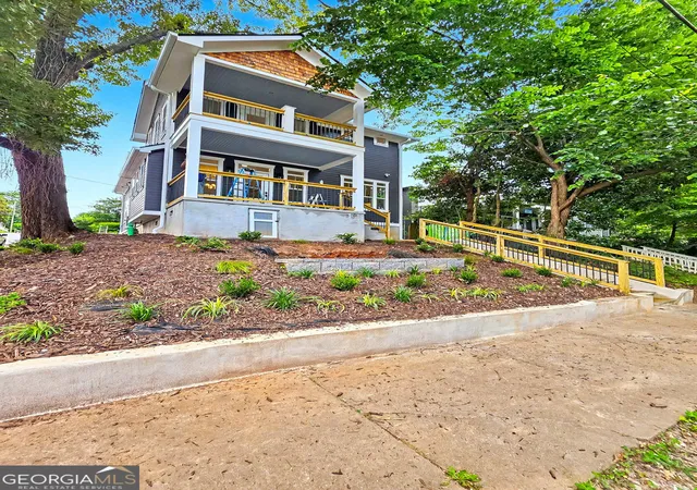 3rd image of 113 Vanira Ave Se, Atlanta, GA 30315 | MLS# 10759491