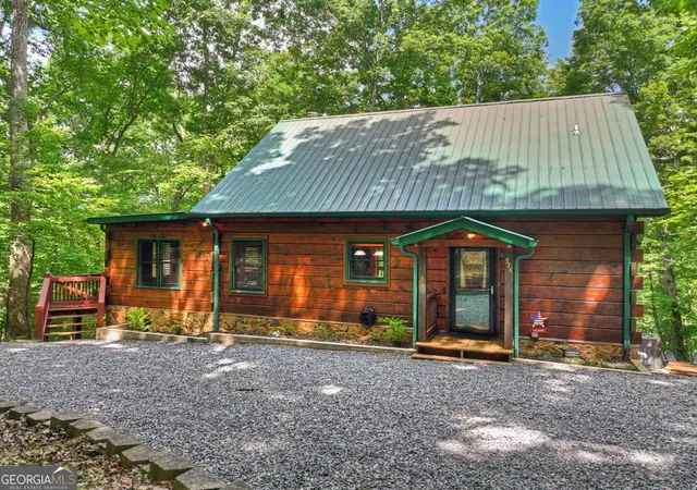 Photo 2 of Single family home for sale at 316 Pigeon Crk Rd, Blue Ridge, GA 30513 | MLS# 10810791 | Listing updated on 2026-09-19