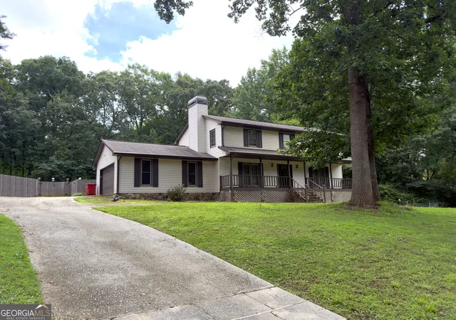 2nd image of 1985 Lullwater Cir, Jonesboro, GA 30236 | MLS# 10789792