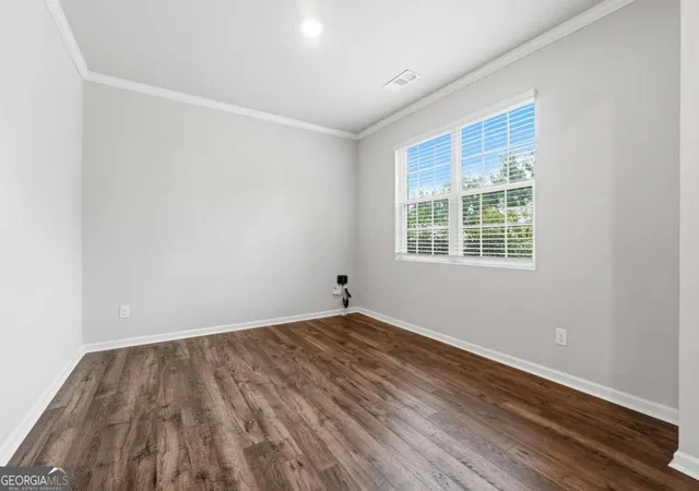 Photo 3 of Single family home for sale at 6890 Scarlet Oak Way, Flowery Branch, GA 30542 | MLS# 10820129 | Listing updated on 2026-09-12