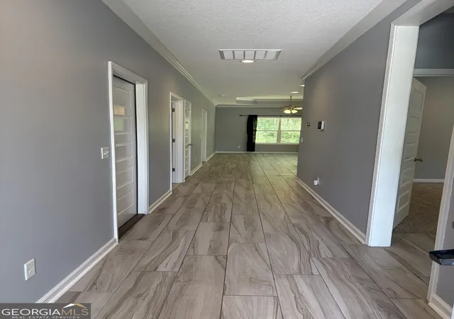 Photo 3 of Single family home for sale at 325 Gary Cir, Saint Marys, GA 31558 | MLS# 10806087 | Listing updated on 2026-07-29