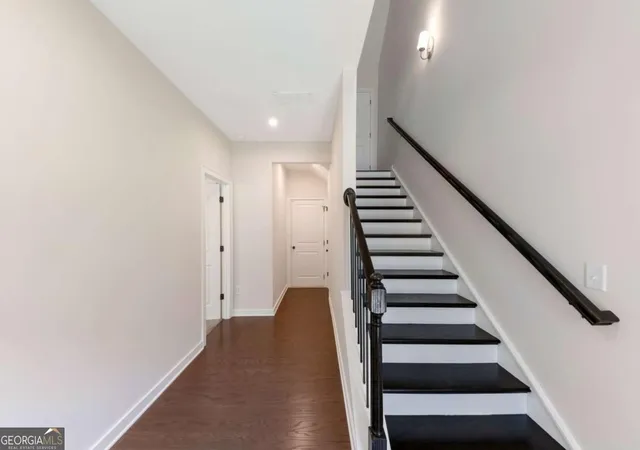 Photo 4 of Townhouse for sale at 2130 Holtz Ln, Atlanta, GA 30318 | MLS# 10782710 | Listing updated on 2026-09-14