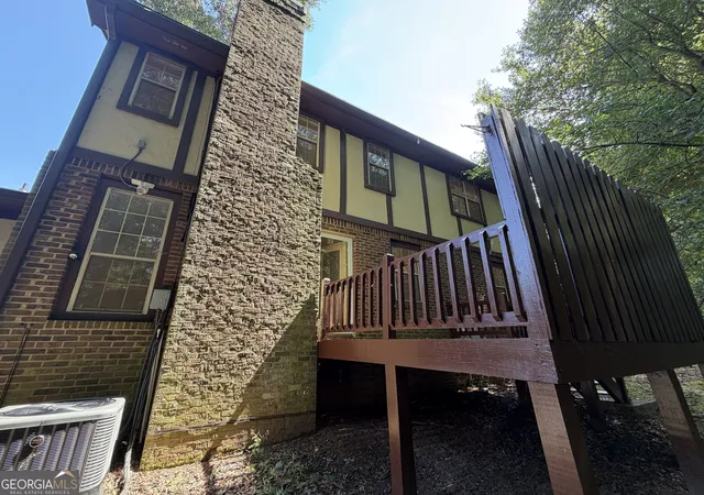 Photo 21 of Sale Pending at 17 Dover Trl, Peachtree City, GA 30269 | MLS# 10832742 | Listing updated on 2026-10-02