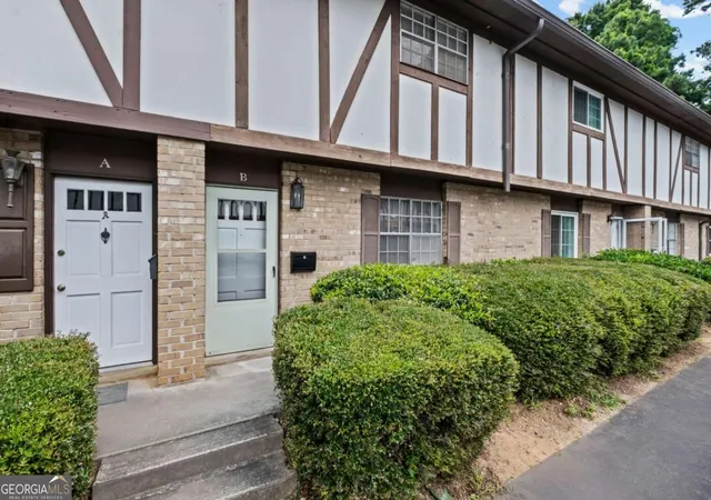 Condo for sale at 2952 N Dekalb Dr #B, Atlanta, GA 30340 | MLS# 10798727