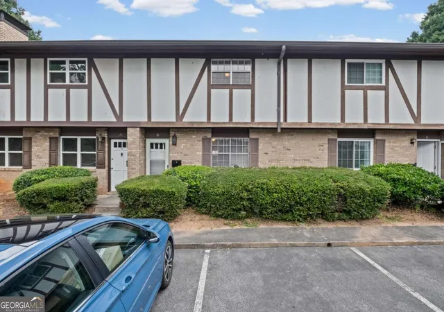 Photo 1 of Condo for sale at 2952 N Dekalb Dr #B, Atlanta, GA 30340 | MLS# 10798727 | Listing updated on 2026-08-12