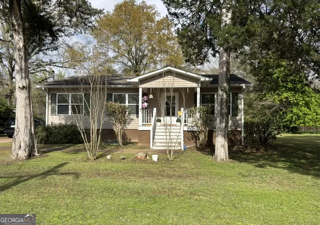 1st image of 405 Crawfordville Rd, Union Point, GA 30669 | MLS# 10804127