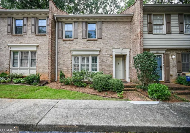 Photo 2 of Condo for sale at 3427 Ashwood Ln, Atlanta, GA 30341 | MLS# 10825506 | Listing updated on 2026-10-02