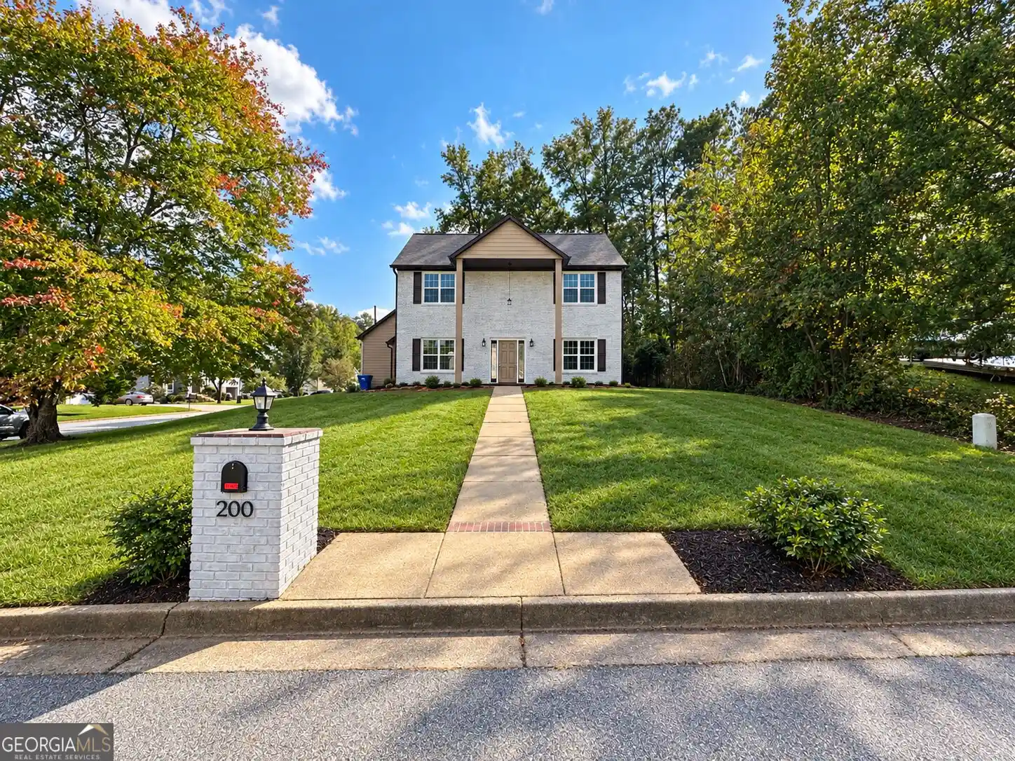 Single family home for sale at 200 Scenic View Ct SW, Atlanta, GA 30331 | MLS# 10873457
