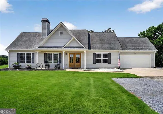 1st image of 267 Hammond Rd Se, Calhoun, GA 30701 | MLS# 10790568