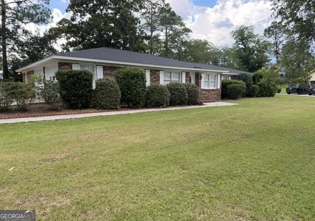 2nd image of 1202 Judy Pl, Vidalia, GA 30474 | MLS# 10811334