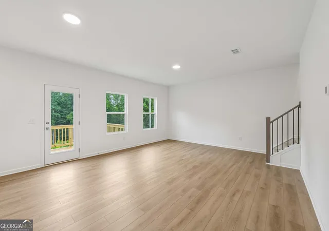 Photo 4 of Single family home for sale at 5348 Heron Bay Blvd, Locust Grove, GA 30248 | MLS# 10826198 | Listing updated on 2026-09-28