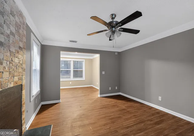 Photo 4 of Single family home for sale at 6300 Creekford Ln, Lithonia, GA 30058 | MLS# 10676627 | Listing updated on 2026-10-09