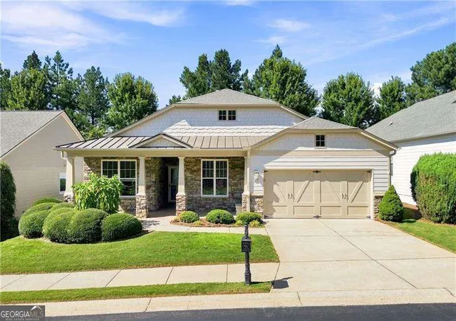 Photo 1 of Single family home for sale at 637 Laurel Xing, Canton, GA 30114 | MLS# 10834882 | Listing updated on 2026-09-18