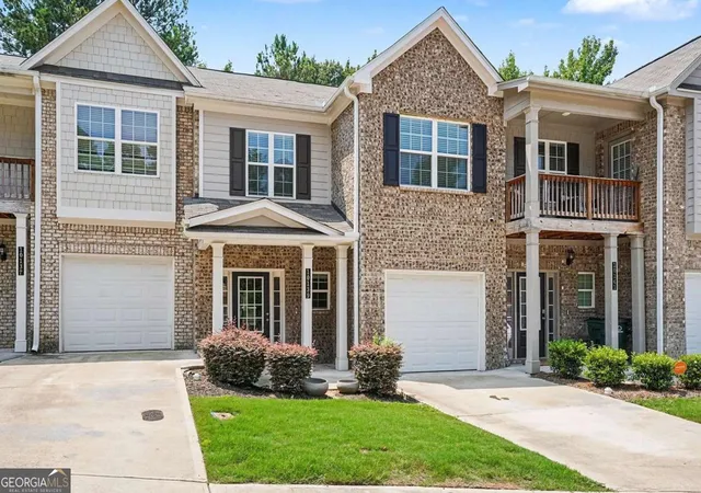 3rd image of 10139 Benton Woods Dr, Covington, GA 30014 | MLS# 10816689