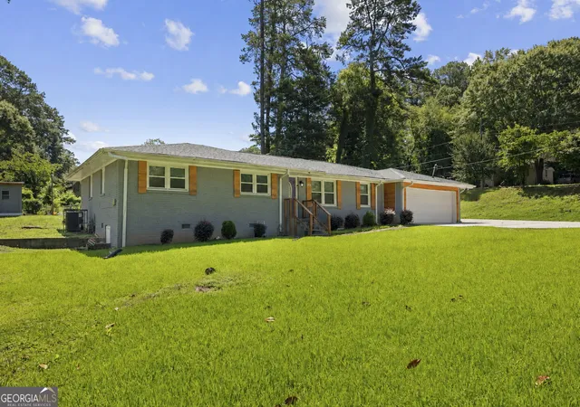 Photo 2 of Single family home for sale at 974 Laurelmont Dr Sw, Atlanta, GA 30311 | MLS# 10825576 | Listing updated on 2026-08-28