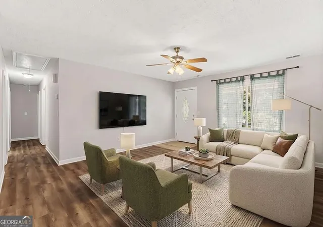Photo 3 of Single family home for sale at 3733 Memorial Pkwy Nw, Kennesaw, GA 30152 | MLS# 10829858 | Listing updated on 2026-09-03