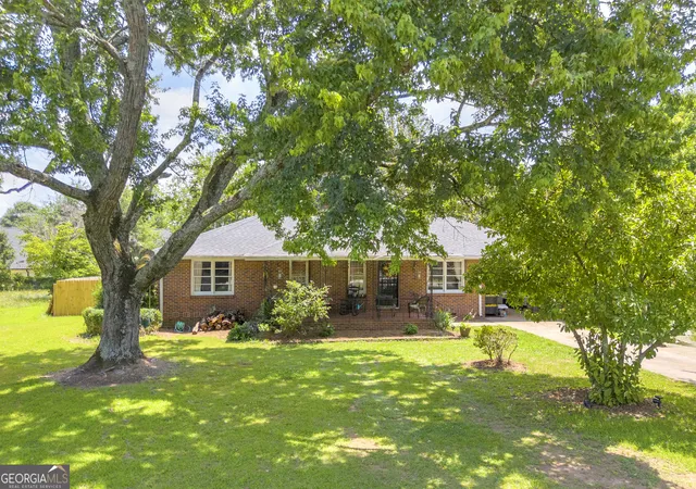 2nd image of 147 Clifford St, Loganville, GA 30052 | MLS# 10787751