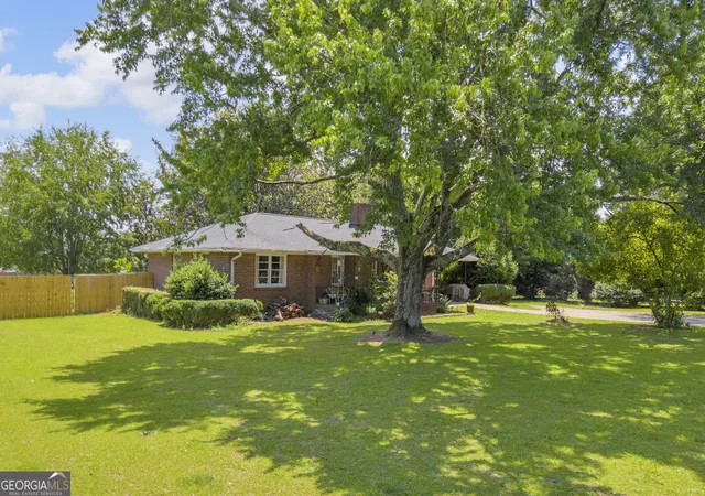 image of 147 Clifford St, Loganville, GA 30052 | MLS# 10787751