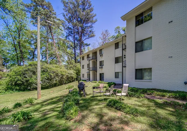 3rd image of 144 Jackson St, Newnan, GA 30263 | MLS# 10610769