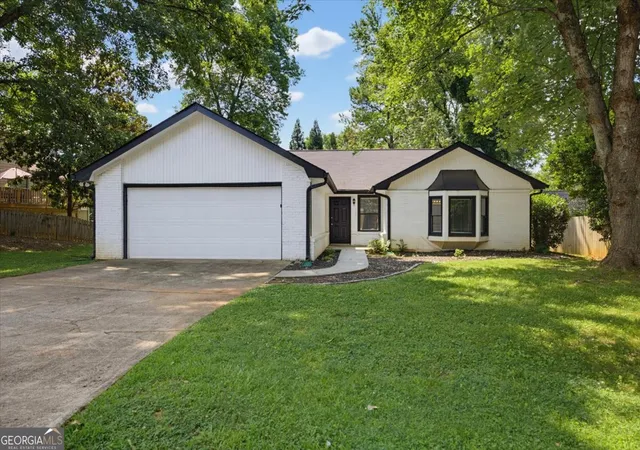 Photo 1 of Single family home for sale at 120 Softwood Cir, Roswell, GA 30076 | MLS# 10795673 | Listing updated on 2026-09-04