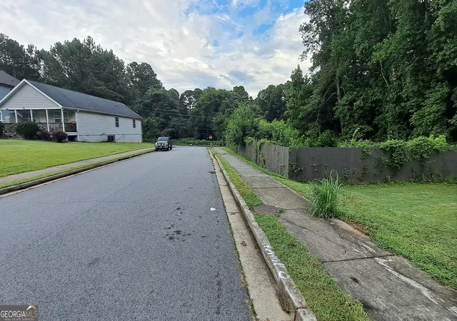 Photo 3 of Land for sale at 1989 Thomasville Est Dr SE, Atlanta, GA 30315 | MLS# 10806501 | Listing updated on 2026-07-30