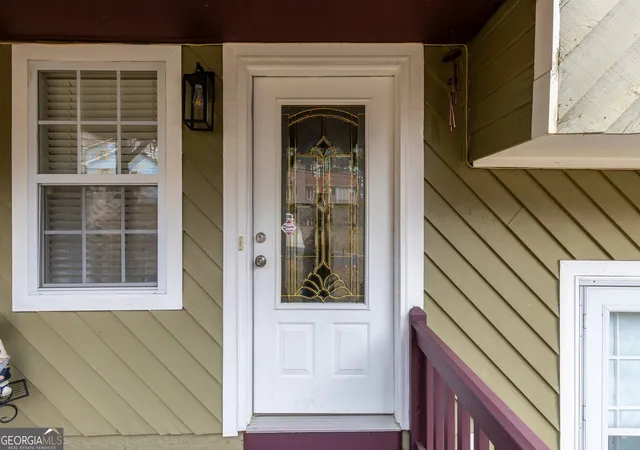 Photo 3 of Single family home for sale at 3720 Quail Hollow Trl, Snellville, GA 30039 | MLS# 10774252 | Listing updated on 2026-08-29