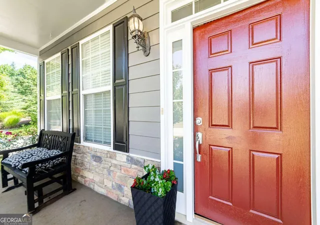 Photo 4 of Single family home for sale at 2445 Fisk Fls Dr, Braselton, GA 30517 | MLS# 10812106 | Listing updated on 2026-09-07