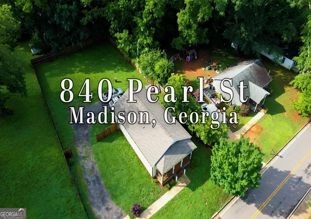 Homes for sale in Madison, GA | 840 Pearl St, Madison, GA 30650 | MLS# 10792075