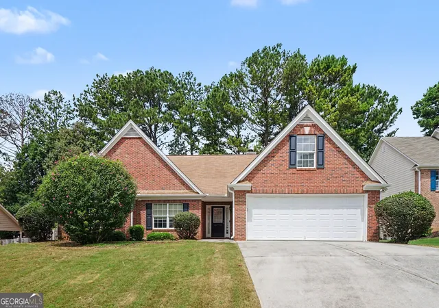 Photo 1 of Sale Pending at 984 Natural Brook Trl, Lawrenceville, GA 30045 | MLS# 10812439 | Listing updated on 2026-09-14