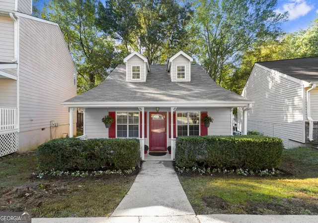 Single family home for sale at 1007 Hillsborough Chase NW, Kennesaw, GA 30144 | MLS# 10873077
