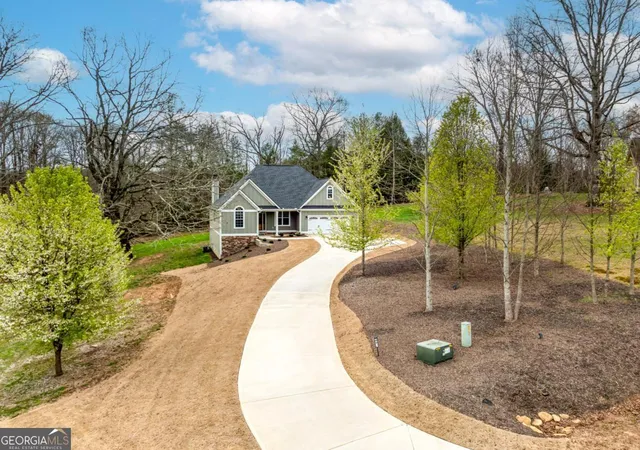 Photo 4 of Sale Pending at 49 Caspian Trl, Ellijay, GA 30536 | MLS# 10834912 | Listing updated on 2026-10-05