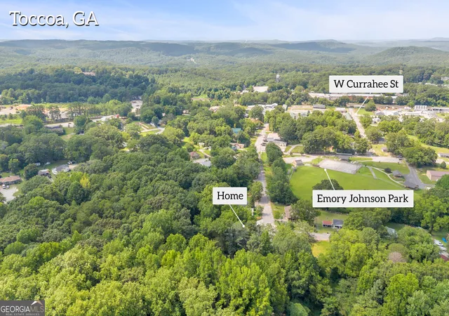 Homes for sale in Toccoa, GA | 114 Emily St, Toccoa, GA 30577 | MLS# 10802923