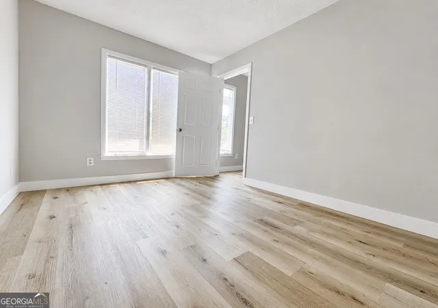 Photo 3 of Condo for sale at 1809 Ashborough Cir Se #C #C, Marietta, GA 30067 | MLS# 10835520 | Listing updated on 2026-09-11