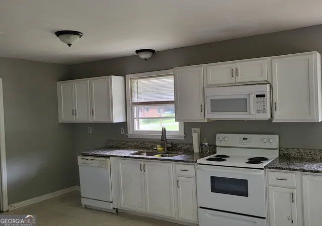 5th image of 320 Draper St, Warner Robins, GA 31088 | MLS# 10759414