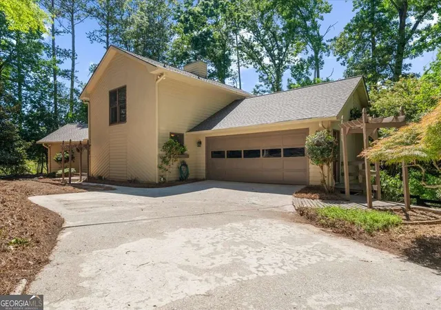2nd image of 5573 Hidden Harbor Lndg, Gainesville, GA 30504 | MLS# 10766292