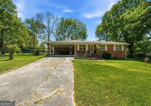 Photo 2 of Single family home for sale at 1210 Topaz Ln, Villa Rica, GA 30180 | MLS# 10735818 | Listing updated on 2026-08-30