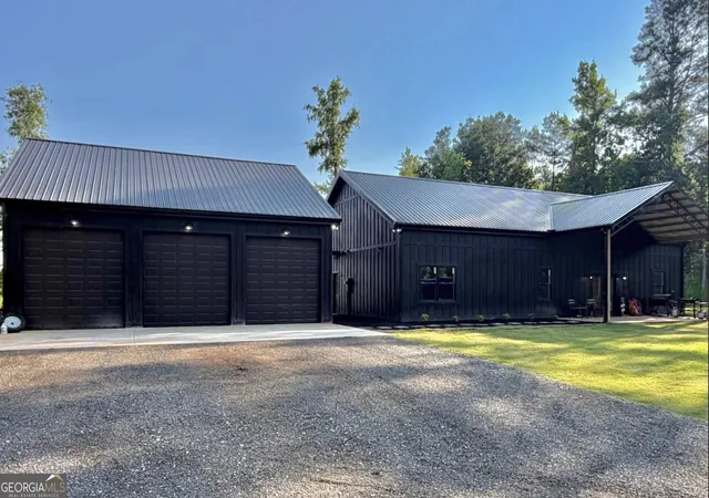 Photo 2 of Single family home for sale at 195 Keys Fry Rd, Jackson, GA 30233 | MLS# 10798913 | Listing updated on 2026-09-08