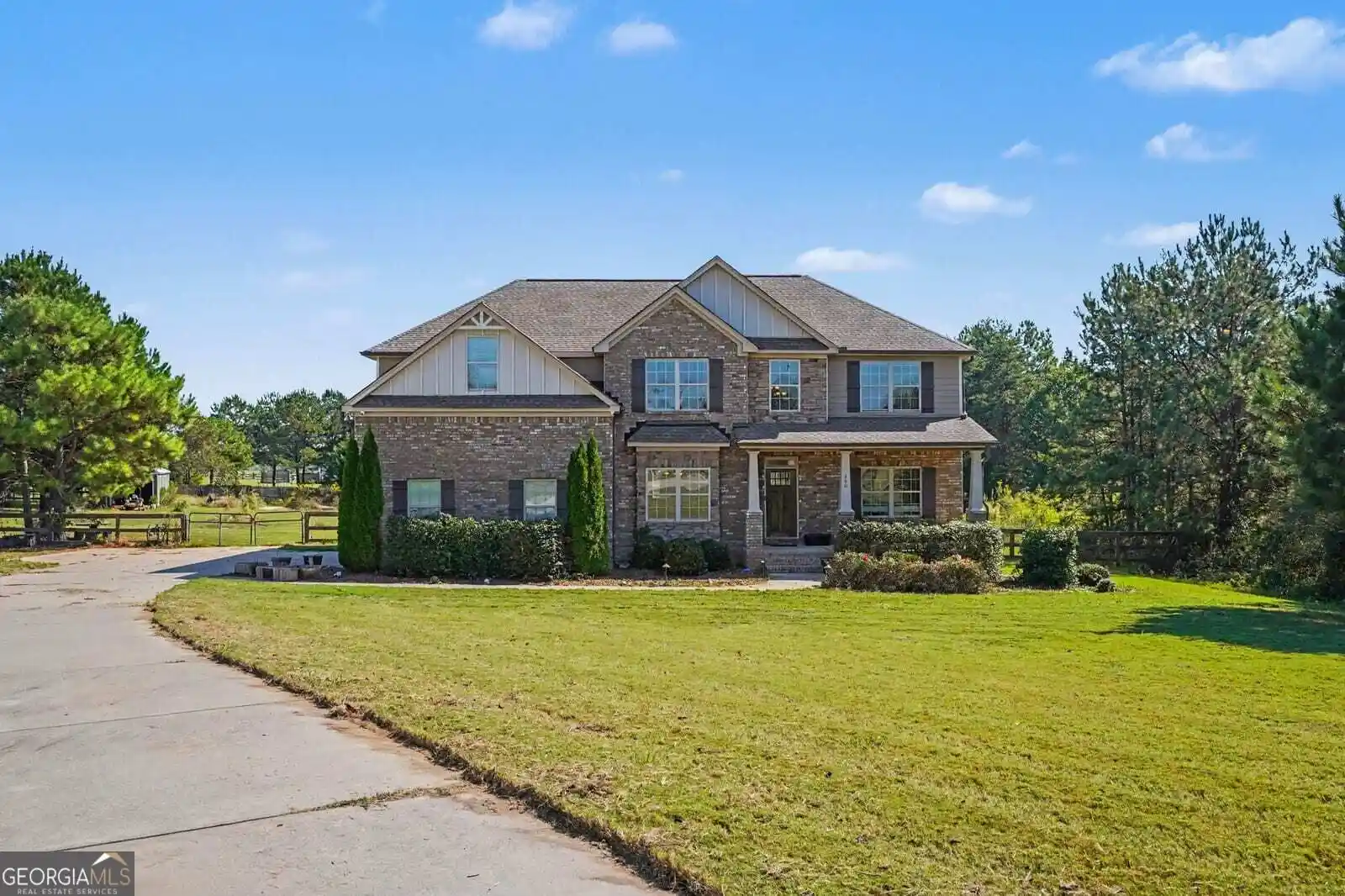 Photo 1 of Single family home for sale at 160 Feather Ln, Jackson, GA 30233 | MLS# 10873952 | Listing updated on 2026-10-30