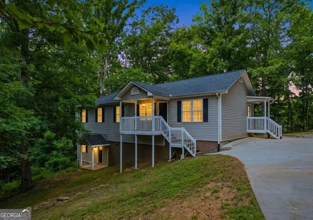 Photo 1 of Single family home for sale at 433 Elliots Ln, Dahlonega, GA 30533 | MLS# 10811774 | Listing updated on 2026-09-10