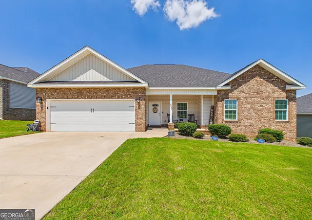 Photo 1 of Single family home for sale at 405 Ledford Wy, Bonaire, GA 31005 | MLS# 10831103 | Listing updated on 2026-09-04