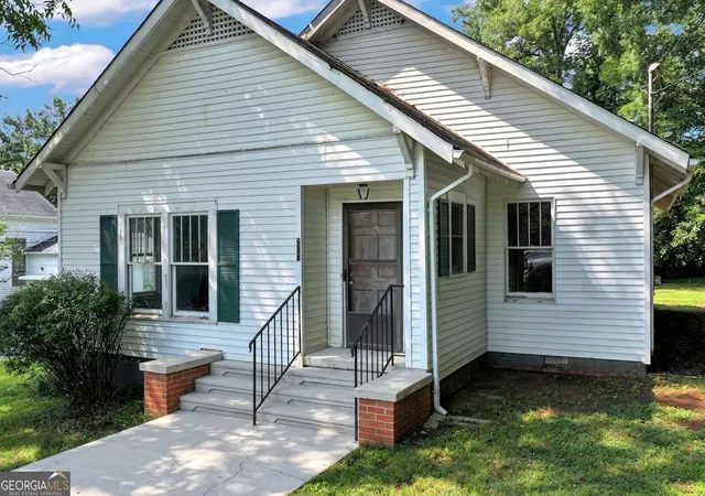 3rd image of 267 Washington St, Jefferson, GA 30549 | MLS# 10816972