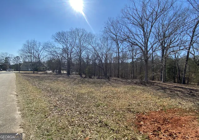Photo 1 of Land for sale at Lot 7 Majestic Shrs Rd, Hartwell, GA 30643 | MLS# 10467620 | Listing updated on 2026-02-27
