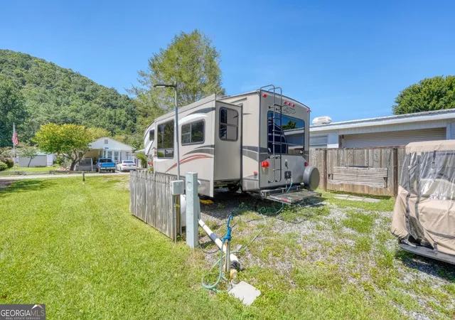 Photo 4 of Sale Pending at 4358 Riverbank Run, Hiawassee, GA 30546 | MLS# 10833700 | Listing updated on 2026-09-10