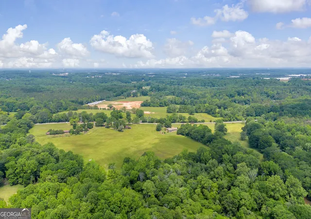Photo 1 of Land for sale at 586 Covered Brg Rd, Hoschton, GA 30548 | MLS# 10700779 | Listing updated on 2026-03-16