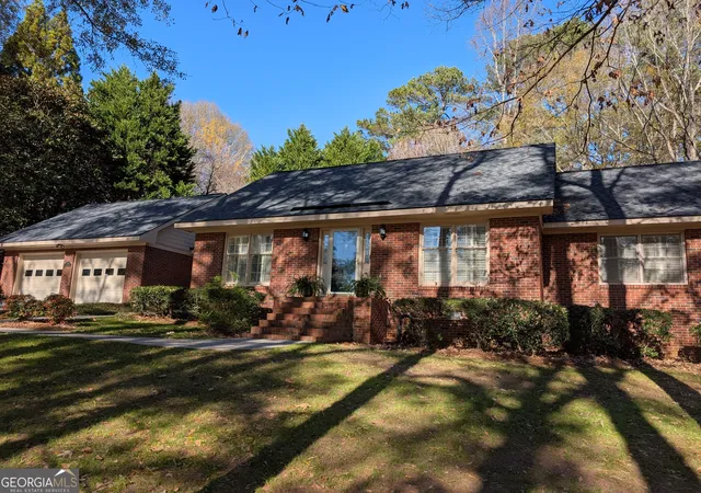 3rd image of 505 Breedlove Dr, Monroe, GA 30655 | MLS# 10658322