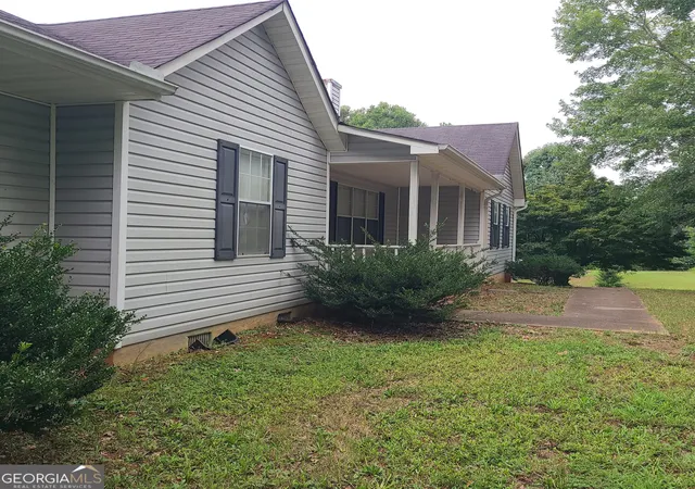 4th image of 403 Victoria Pl, Locust Grove, GA 30248 | MLS# 10804802