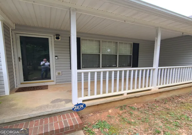 5th image of 403 Victoria Pl, Locust Grove, GA 30248 | MLS# 10804802