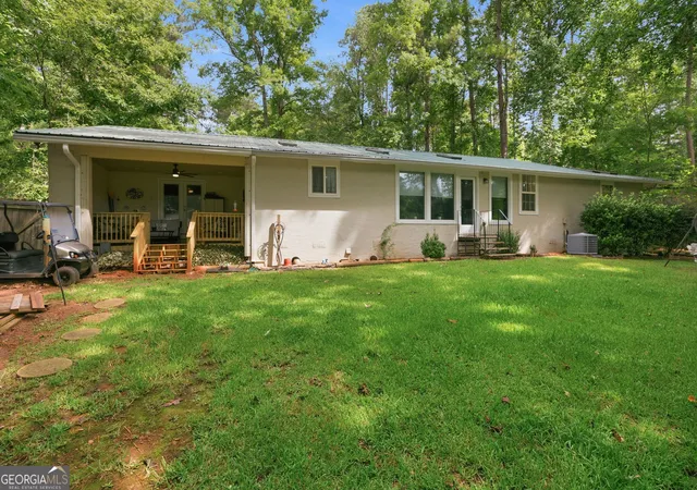 Photo 3 of Single family home for sale at 91 Lakeview Cir, Sparta, GA 31087 | MLS# 10805799 | Listing updated on 2026-07-29