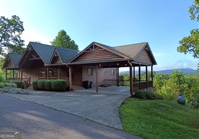 Photo 1 of Single family home for sale at 120 Big Sky Dr, Murphy, NC 28906 | MLS# 10824193 | Listing updated on 2026-08-26